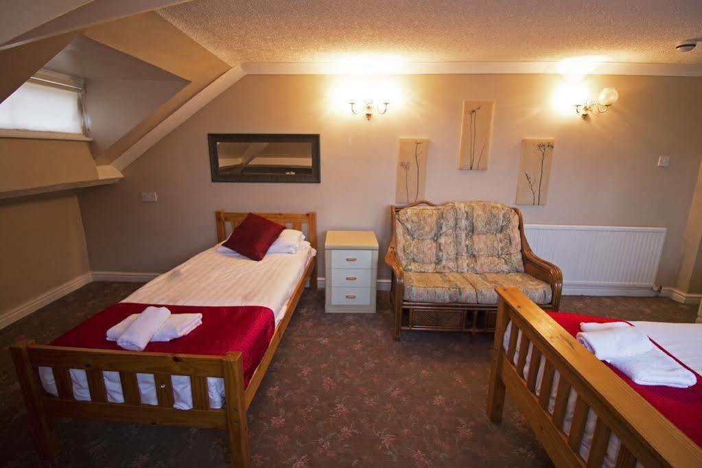 Rose Tor Hotel Llandudno Exteriör bild